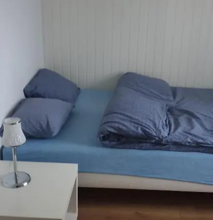 Eidsvoll Room *